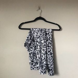 Nike Pro Leggings - SM - discontinued print - EUC